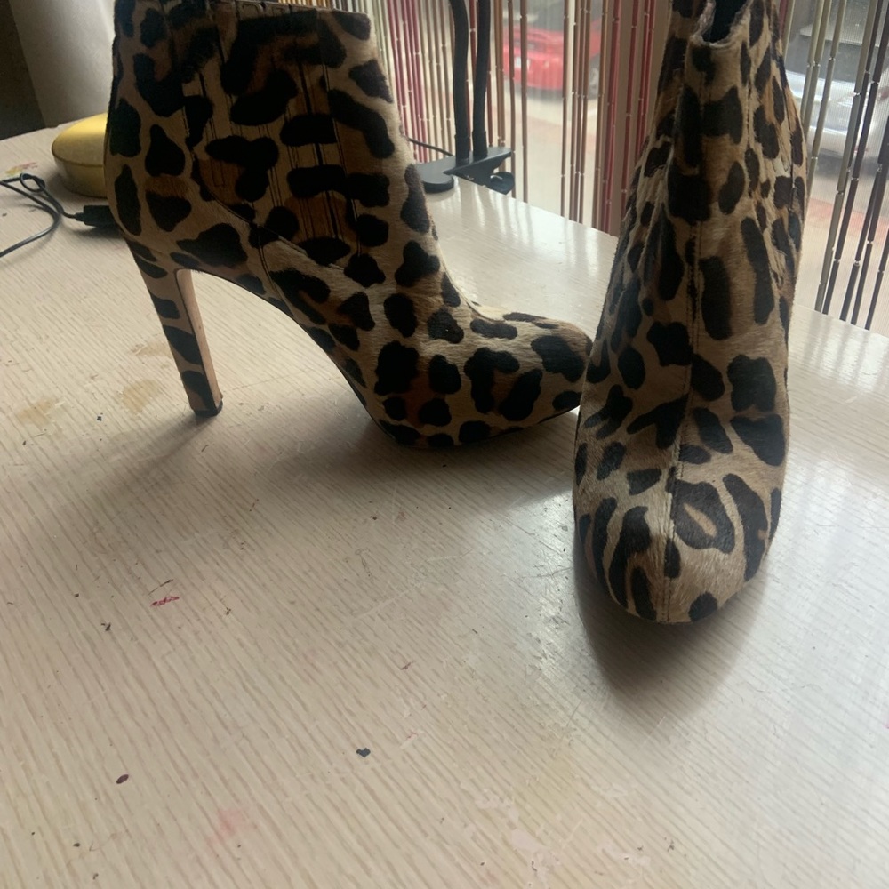 Booties - Picture 5 of 10